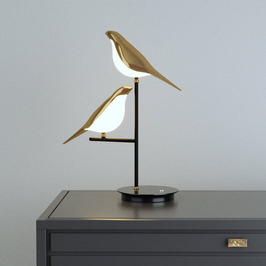 Złota lampa ścienna Birdlight — nowoczesny skandynawski kinkiet LED do stylowych wnętrz