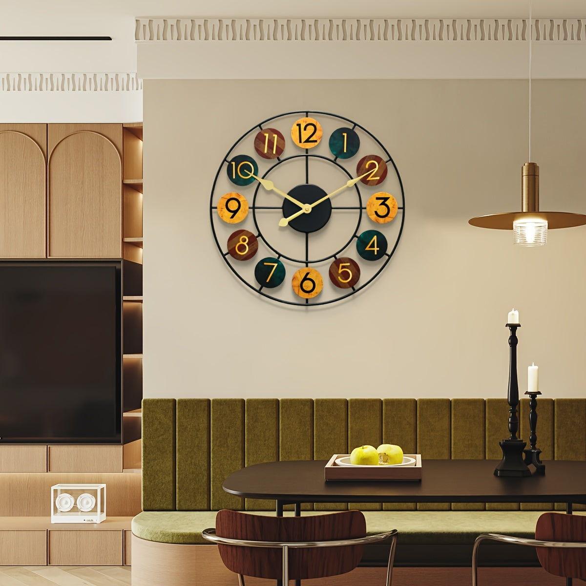 Wyrazisty metalowy zegar ścienny – retro design z żelaza