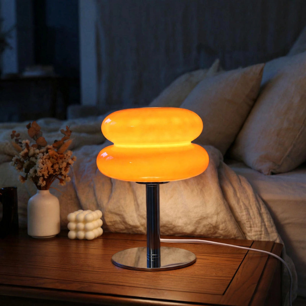 Włoska Designerska Lampa Stołowa ze Szkła – Nowoczesne Retro Oświetlenie do Salonu i Sypialni | Lampovo