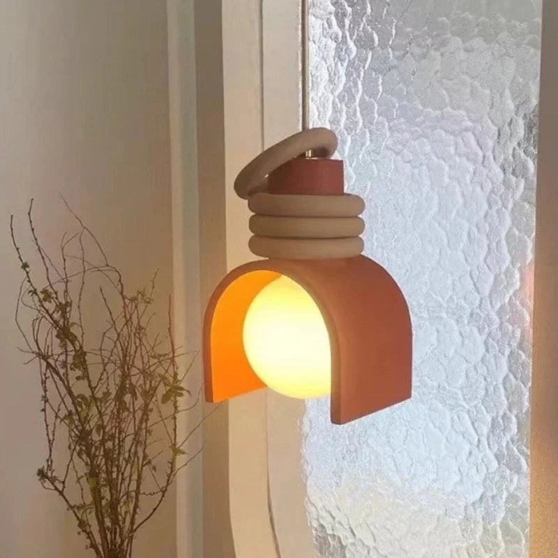Lampa wisząca wabi-sabi | Japoński minimalistyczny design z żywicy o ciepłym, naturalnym blasku